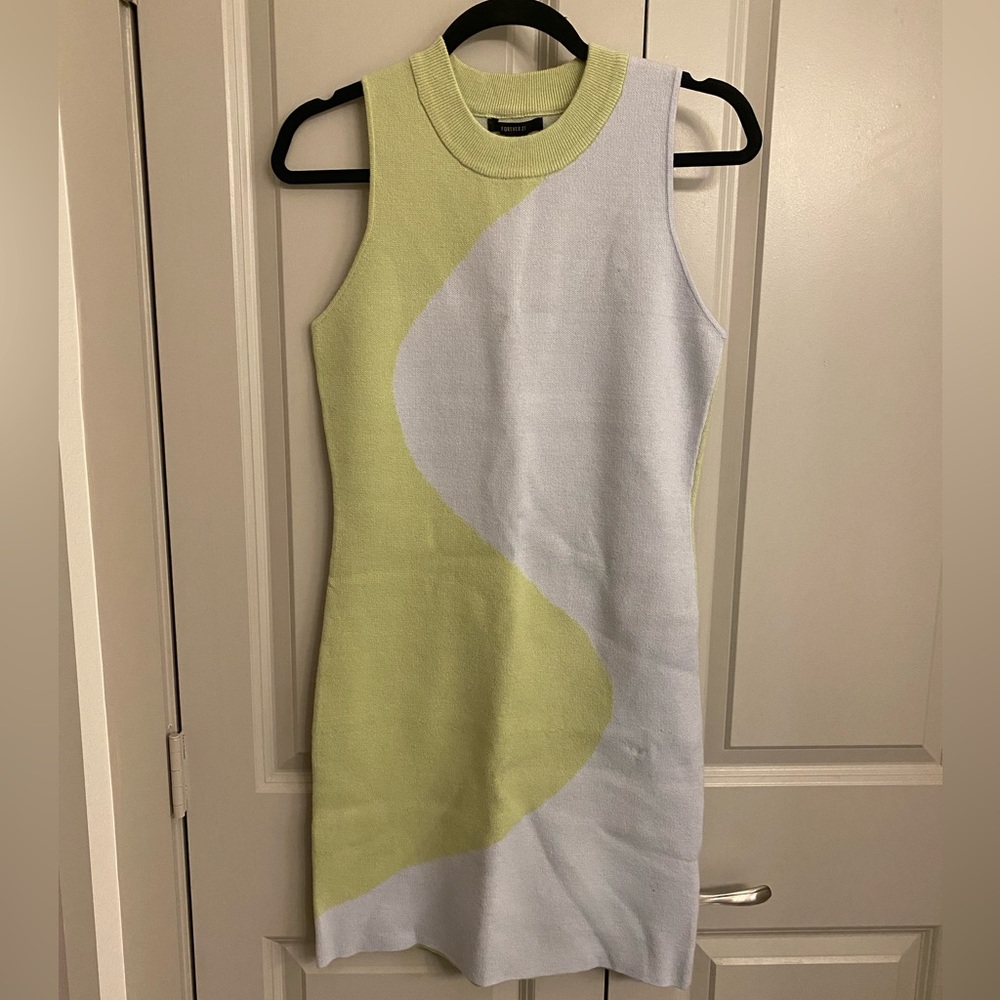 NWT Forever 21 Abstract Colorblock Sweater Dress - Picture 6 of 7